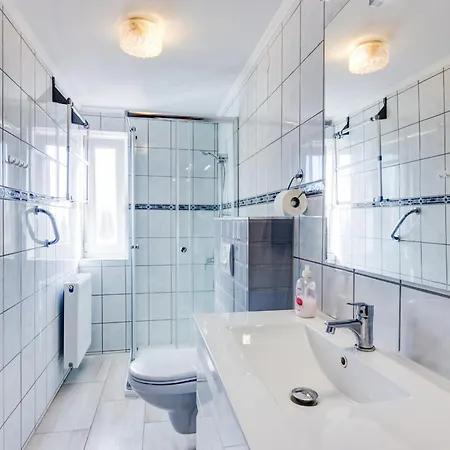 Ilona Apartment