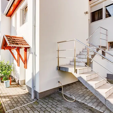 Ilona Apartment